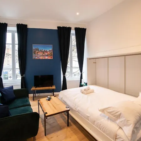 Le Romanee - Tres Joli Moderne Confort Proche Place Valmy *